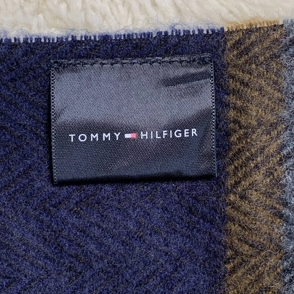 Tommy Hilfiger Blue Cream Plaid Scarf